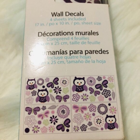 BABY Essentials and Wall Decor - Picture 6 of 8